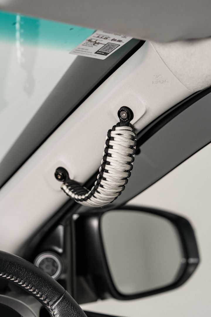 Triple-layer Grab Handle Single