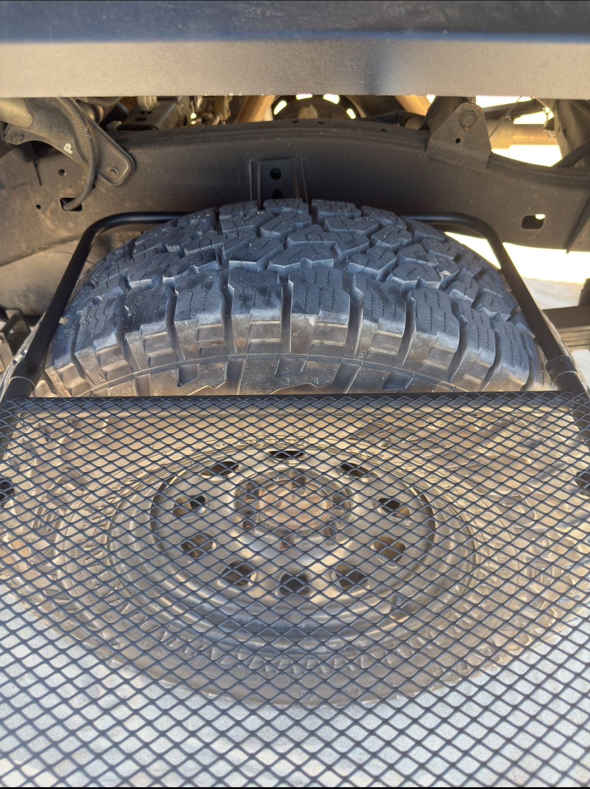 Heavy Duty Car Table Mount – Adjustable & Foldable Tyre Camping Table (Black)