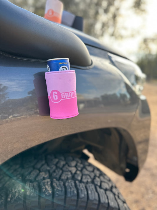 Magnetic stubby holder