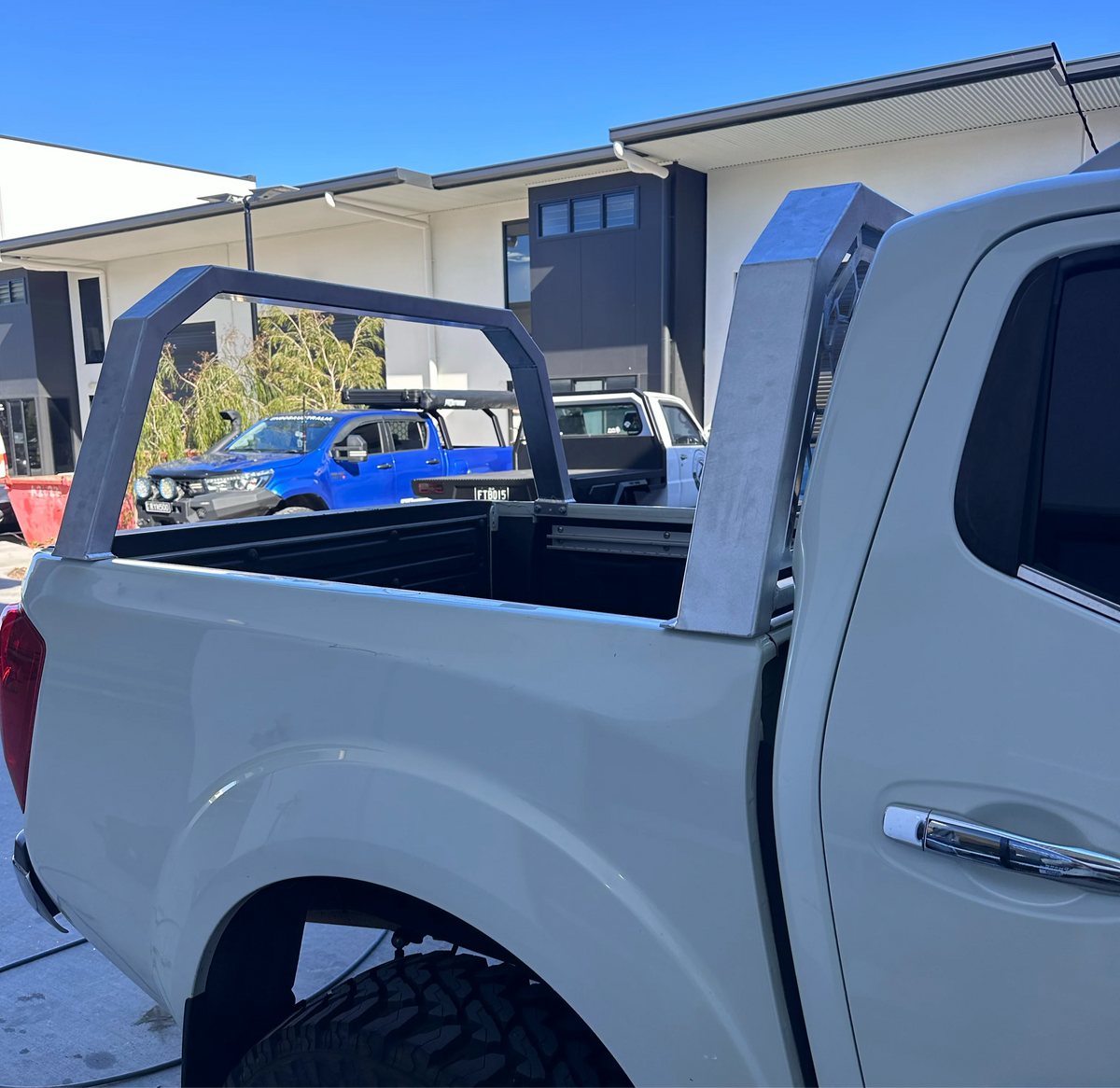 Nissan Navara NP300 Aluminium Tub Racks (2015-2025)